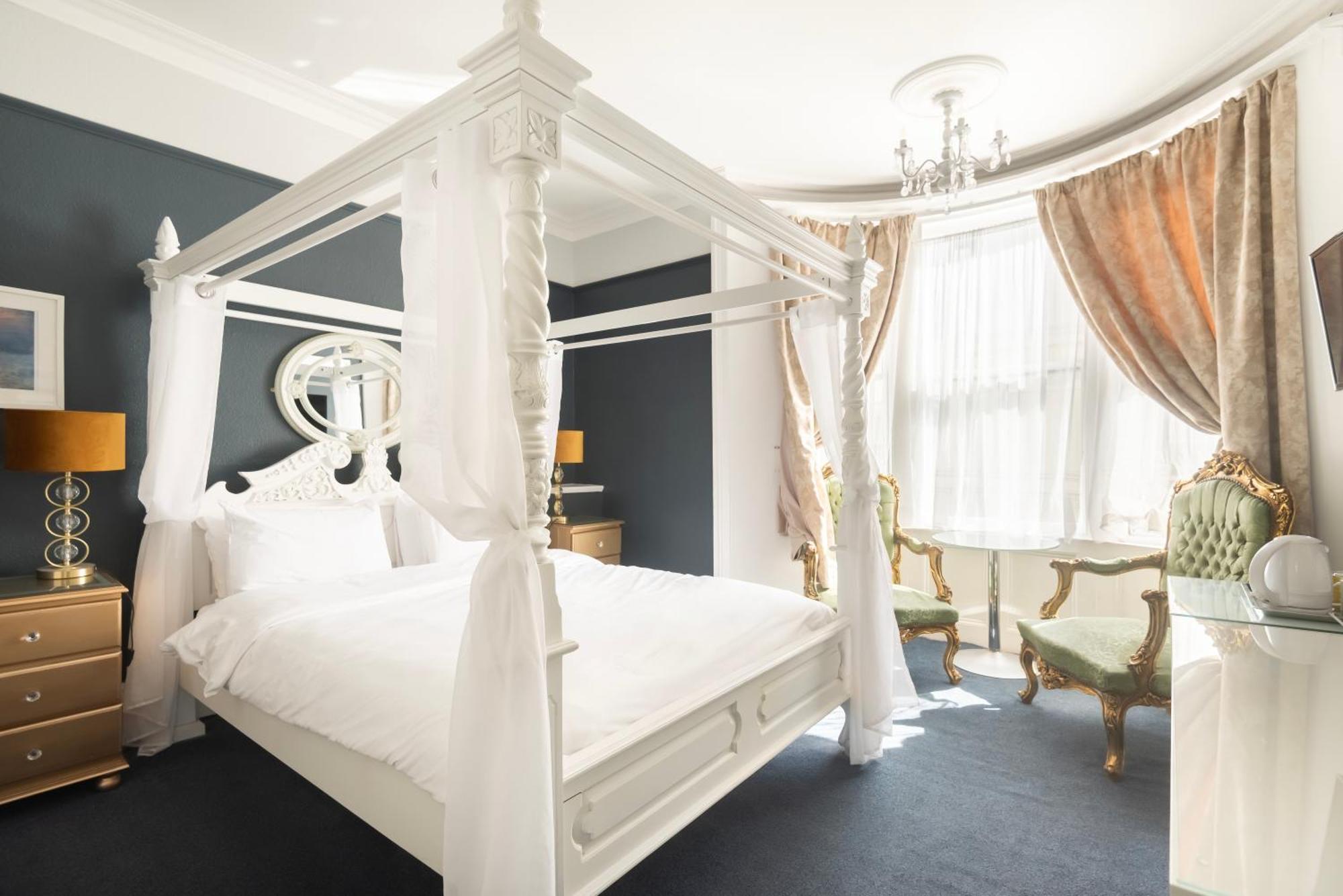 Kamer met Kingsize Bed