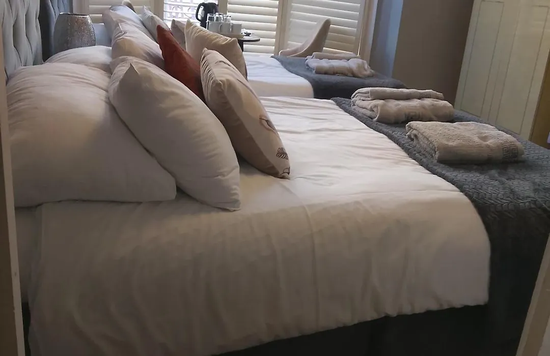 Relax Inn Guest House-1